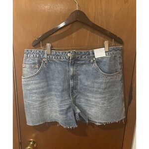 TOPSHOP A-line‎ Mom Denim Shorts Raw Hem Non Stretch NEW Size 14,Medium Wash